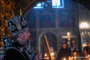 Слово Предстоятеля перед святою Плащаницею у Страсну п’ятницю